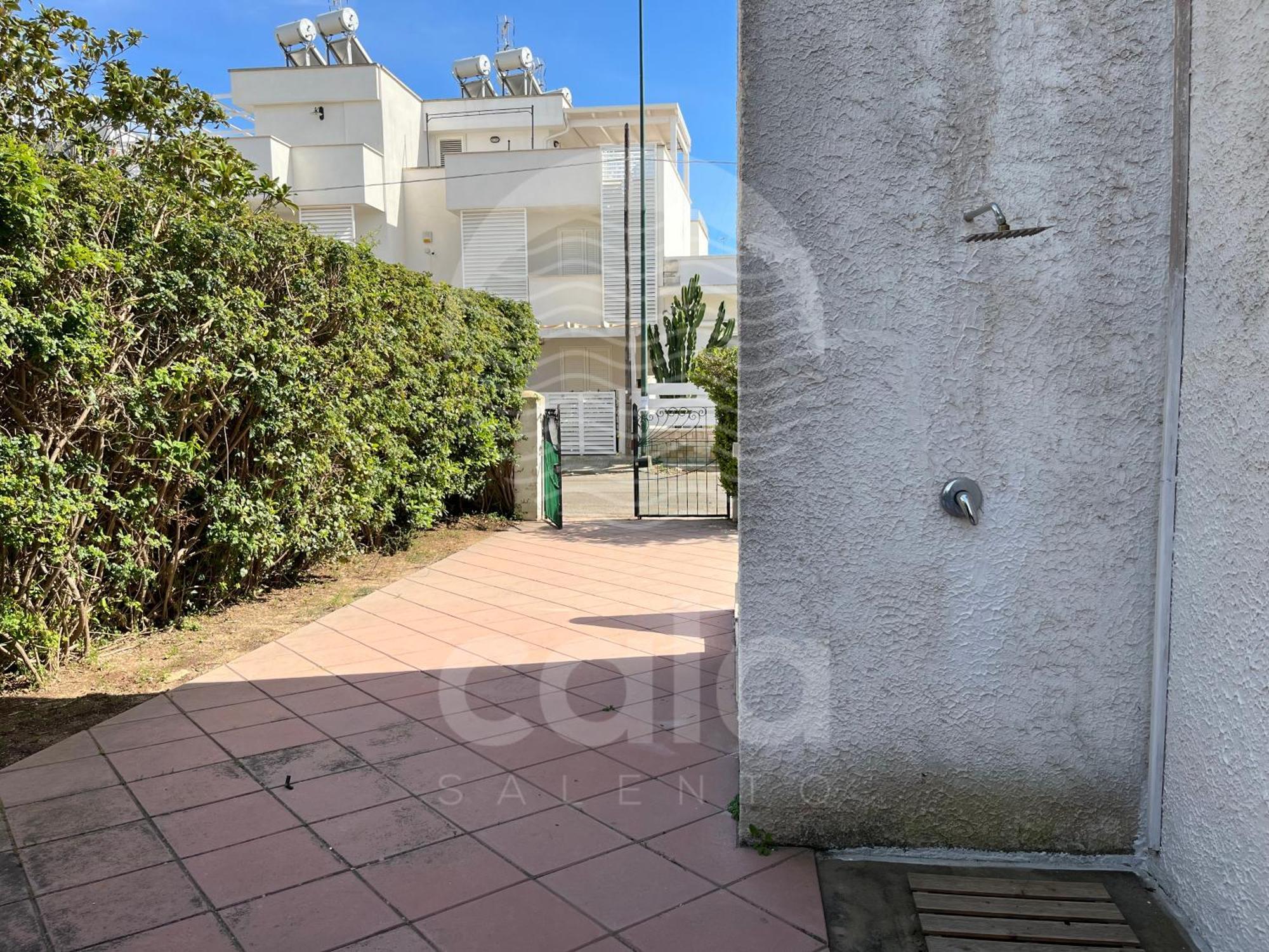Villetta Kalos By Cala Salento Porto Cesareo Bagian luar foto