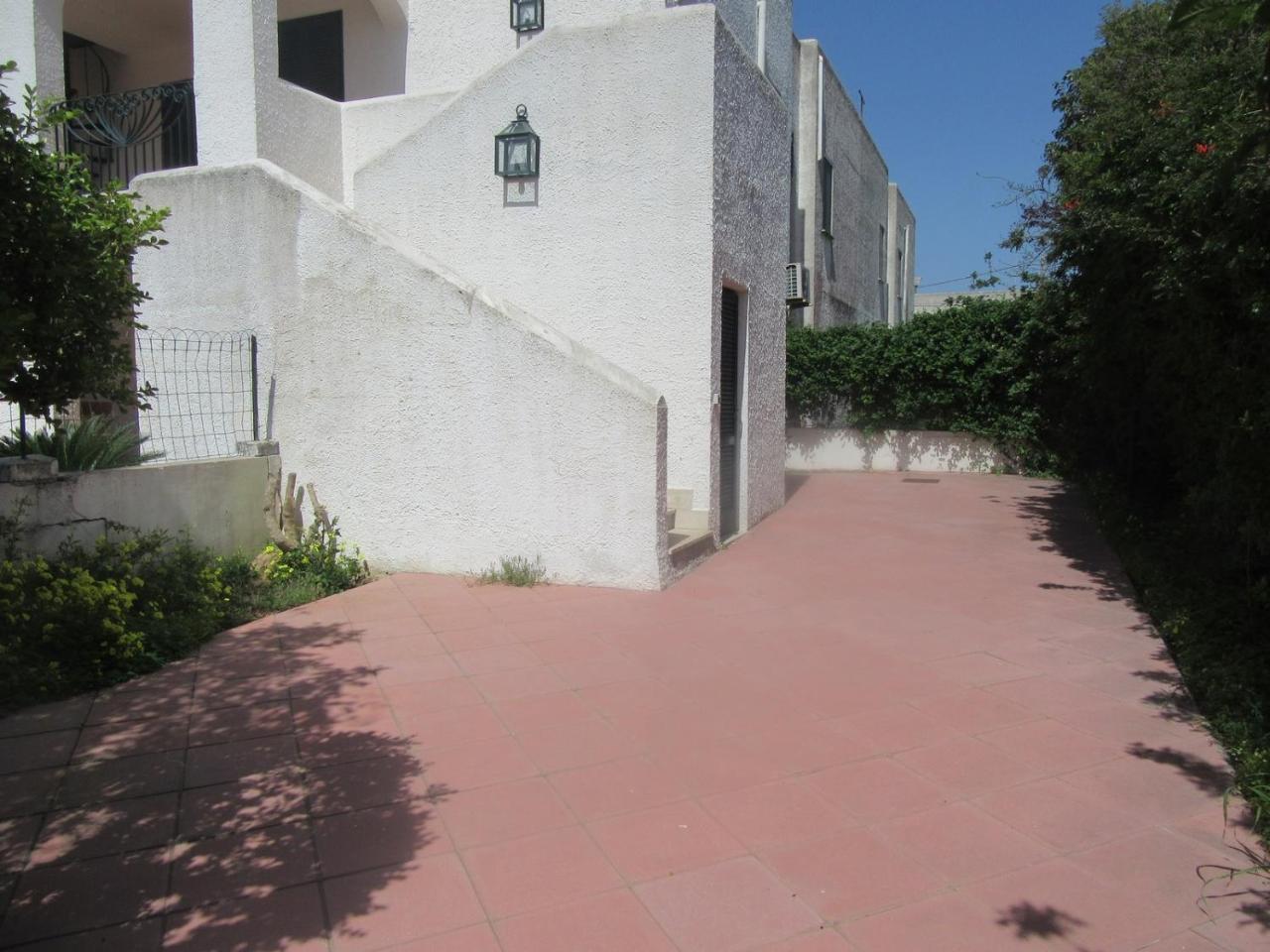 Villetta Kalos By Cala Salento Porto Cesareo Bagian luar foto